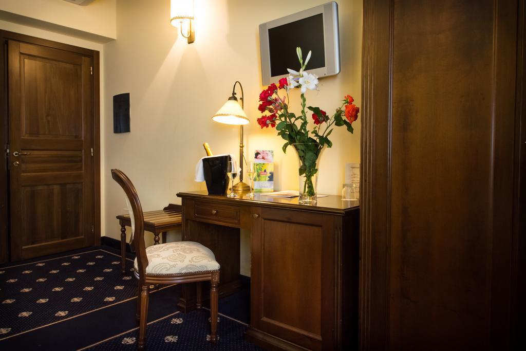 Antica Stazione Hotel เคียรามอนเตกุลฟิ ห้อง รูปภาพ