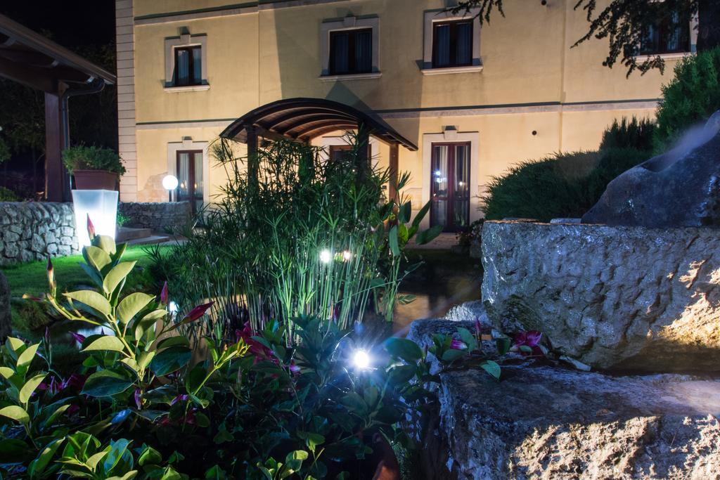 Antica Stazione Hotel เคียรามอนเตกุลฟิ ภายนอก รูปภาพ