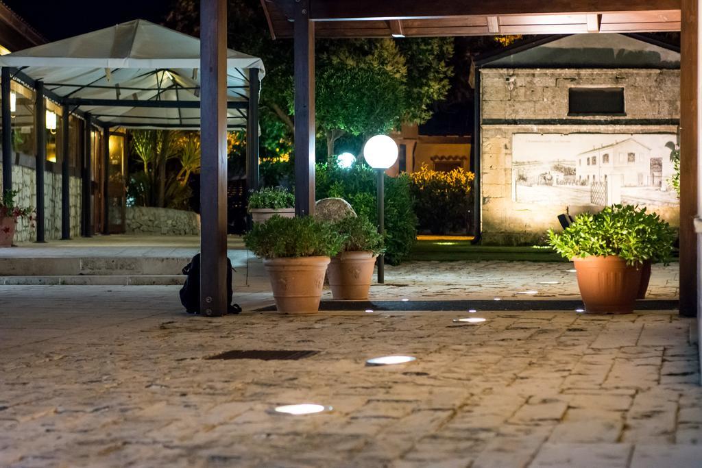 Antica Stazione Hotel เคียรามอนเตกุลฟิ ภายนอก รูปภาพ